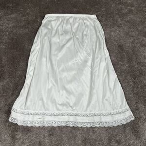 Vintage Mel-Lin Knee Length Slip Size M Nylon USA Lace White Lingerie Romantic
